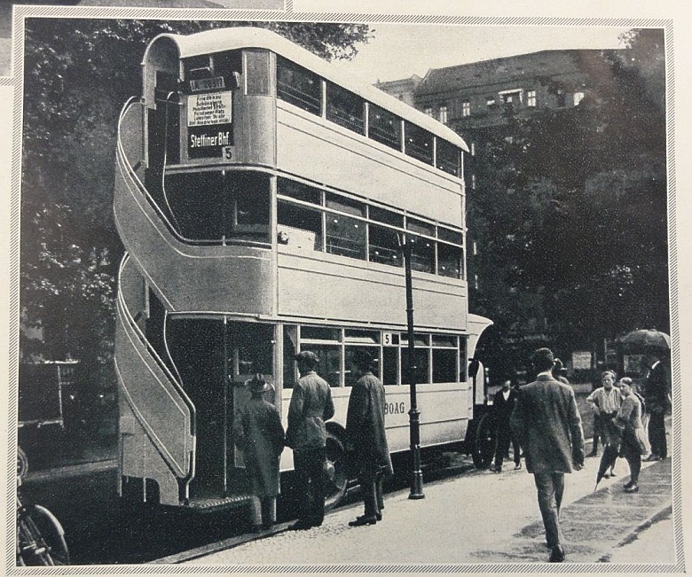 Piętrowy autobus w Berlinie, Niemcy, 1926