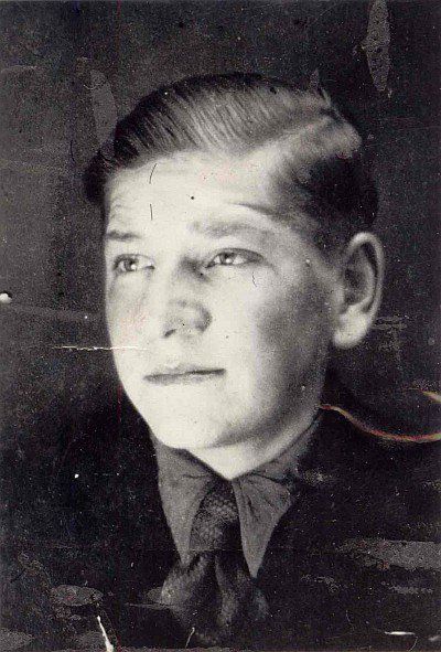 21.VII.48r.z rąk UB ginie Stasiu Szymfeld dowódca Grupy Śmierci walczącej z komuną w pow.Łódzkim