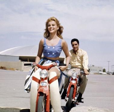 Ann-Margret i Elvis Presley w trakcie realizacji filmu "Viva Las Vegas", 1963