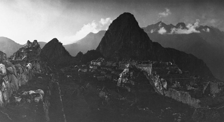 Pierwsze zdjęcie panoramiczne miasta Inków - Machu Picchu, 1900