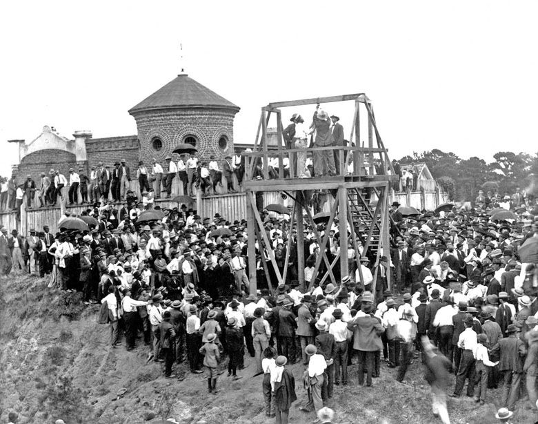 Publiczna egzekucja bandyty, Mississippi, USA, 1900