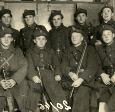 17 VII 1946 sądy skazują na śmierć Gedymina Rogińskiego ps."Dzielny" i Stanisławaa Frydrycha ps."Wicher"