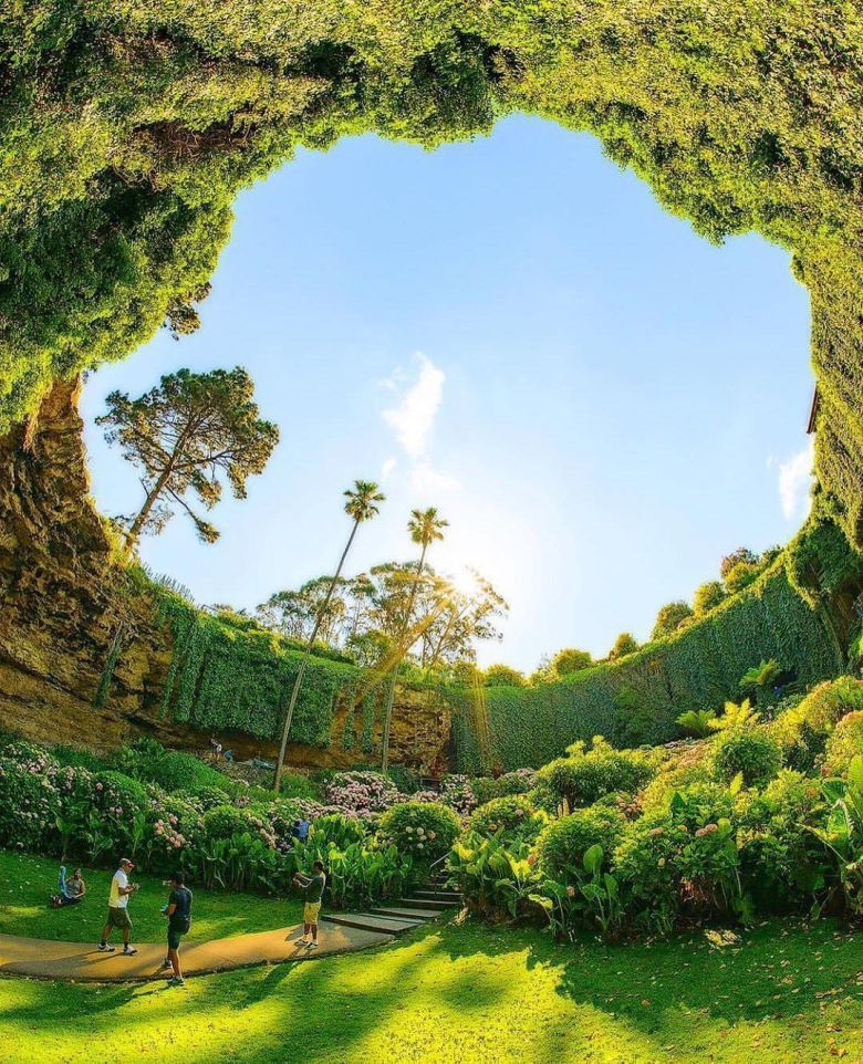Ogród Umpherston Sinkhole w południowej Australii