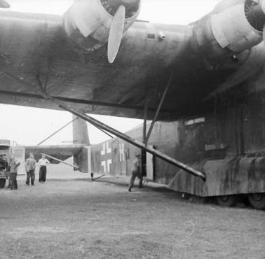 Niemiecki samolot transportowy - Messerschmitt Me 323 Gigant