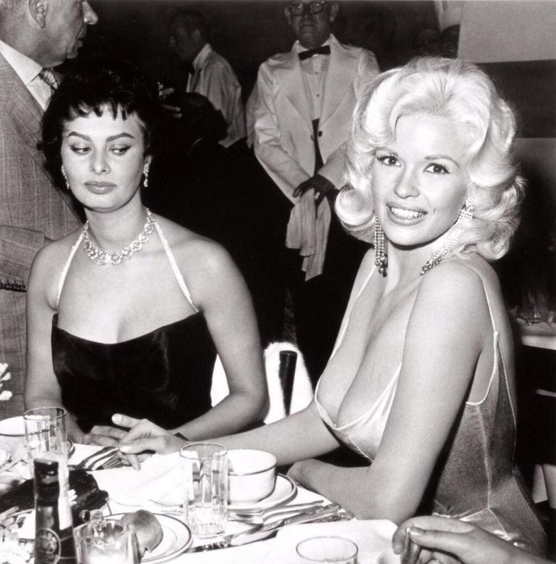 Spotkanie gwiazd - Sophia Loren i Jayne Mansfield, 1957