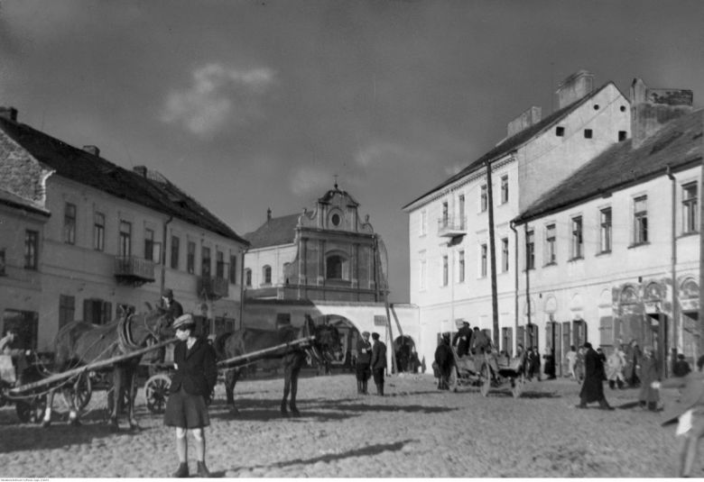 75 lat temu Niemcy zakończyli likwidację tzw. dużego getta w Radomiu - wywieźli ok. 30 tys. Żydów do obozu zagłady w Treblince