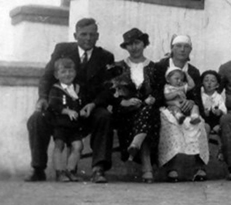 29.08.1946r. o godz 05:30 w katowickim więzieniu, komuniści zamordowali dowódcę oddziału Wędrowiec Sierż. Pawła Heczko ....