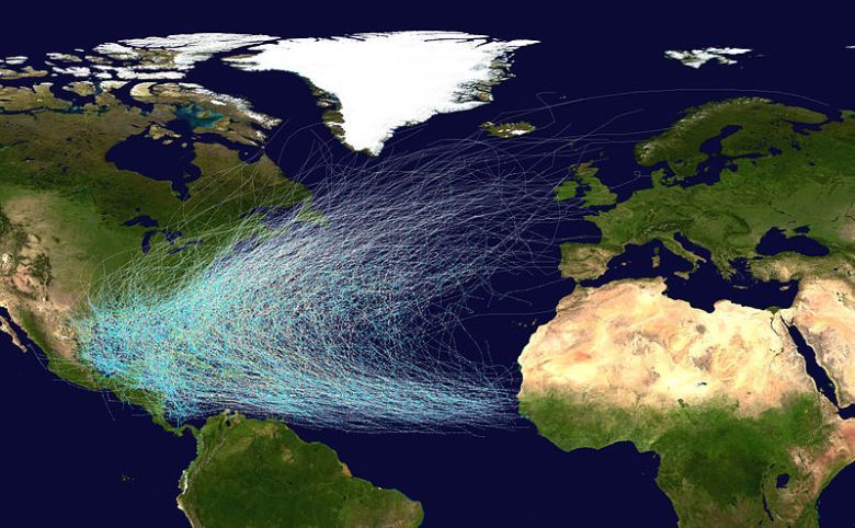 Trasy północnoatlantyckich cyklonów tropikalnych (1851-2012)