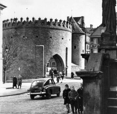 Barbakan i ulica Freta, Warszawa, 1956