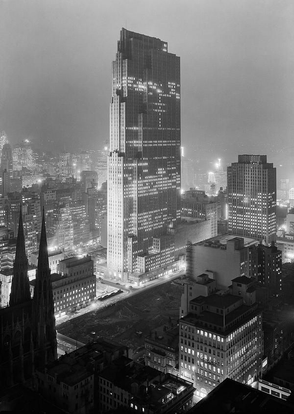 Centrum Rockefellera w 1933 r, Nowy Jork