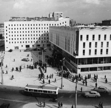 Otwarcie hotelu Dom Chłopa w Warszawie