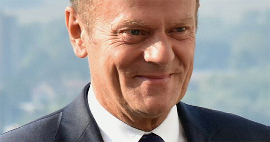 Premier D.Tusk w 1993 roku Polskie przedsiębiorstwa są mało albo nic nie warte. Dlatego są i będą tanio sprzedawane