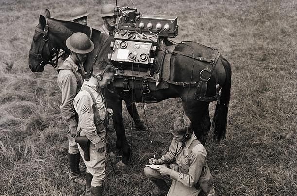 Przenośna radiostacja w wojskach alianckich, 1944