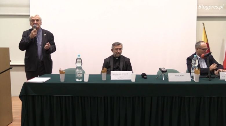 Panel dyskusyjny Czy dżihad jest zagrożeniem dla chrześcijaństwa i postchrześcijańskiej Europy? ks. dr S.Abramowski, P.Lisicki