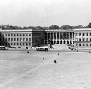 Pałac Saski widziany z Hotelu Europejskiego, Warszawa