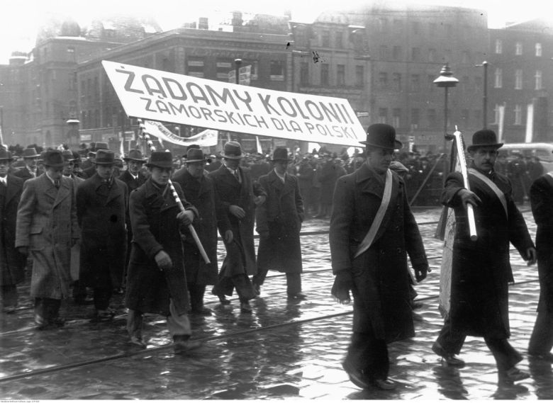 27 X 1930 powstała Liga Morska i Kolonialna–społ. organizacja, postulująca polską ekspansję kolonialną