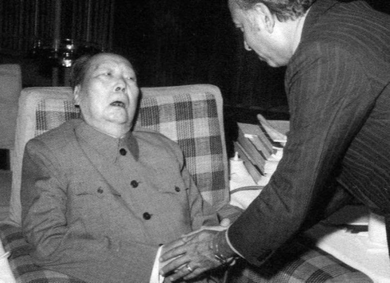 Ostatnie publiczne zdjęcie chińskiego przywódcy Mao Zedonga, 1976