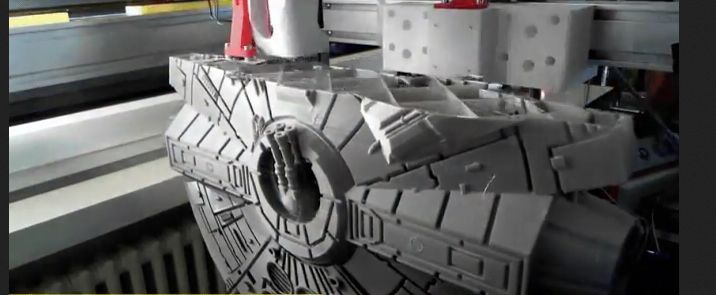 Millenium Falcon z drukarki 3d (timelapse wideo)