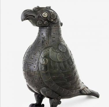 Chińskie rytualne naczynie na wino w kształcie kruka, 770-221 r. p.n.e., Freer and Sackler Galleries, Waszyngton