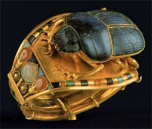 Bransoletka z grobu faraona Tutankhamena