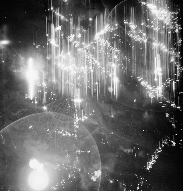 Nocny nalot na Hamburg, 24-25 lipca 1943