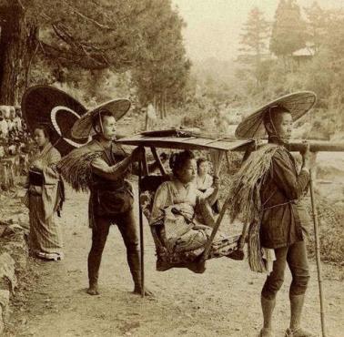 Gejsza w trakcie podróży, Japonia, 1901