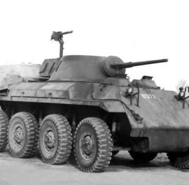 Prototyp amerykańskiego samochodu pancernego firmy Studebaker - T27, 1944