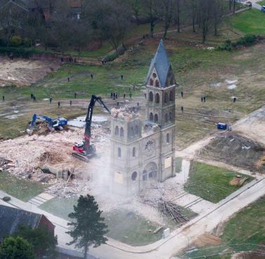 W Immerath w Niemczech zburzono XIX wieczny kościół. Powstanie tam kopalnia węgla