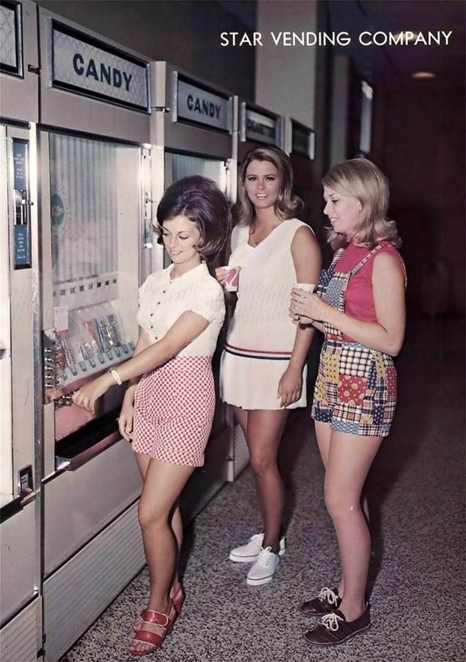 Automat ze słodyczami firmy Star Vending co., Kalifornia, USA, 1971