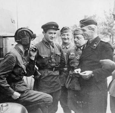 Spotkanie Wermachtu i Armii Czerwonej w okupowanej Polsce, 1939