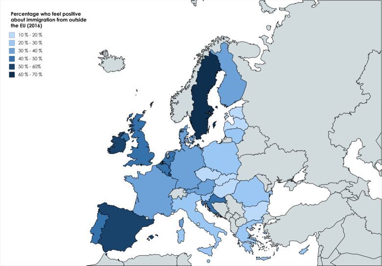 Odsetek obywateli UE, którzy pozytywnie oceniają imigrację poza UE