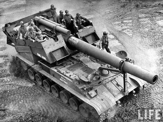 240 mm Howitzer Motor Carriage T92, amerykańska haubica samobieżna opracowana w okresie II wojny światowej