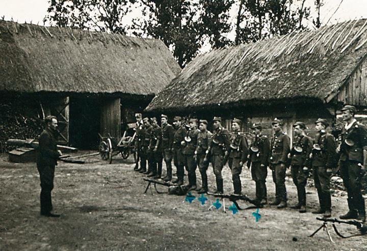 16 lutego 1946 we wsi Gajrowskie dochodzi do bitwy pomiędzy 120 żołnierzami Brygady Wileńskiej NZW a 1500 z UB/KWB