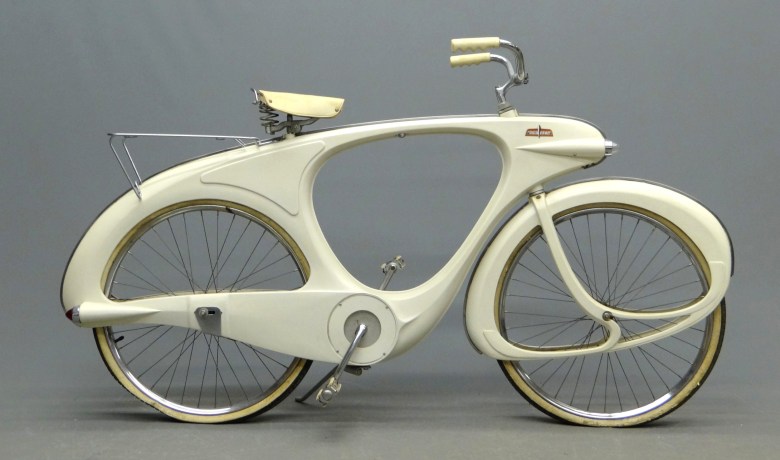 Produkowany na przełomie 50-60 lat rower Bowden Spacelander