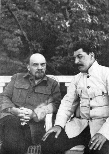 Lenin i jego wierny uczeń Stalin
