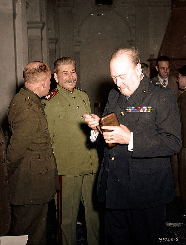 Stalin i Churchill w Pałacu Liwadia podczas konferencji w Jałcie, Krym, luty 1945