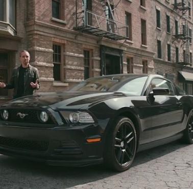 Blackbird - samochód, który dzięki efektom specjalnym może być w filmie dowolnym pojazdem (wideo HD)