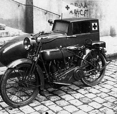 Harley Davidson Model J (16-SC Ambulance) w wersji ambulans, I wojna