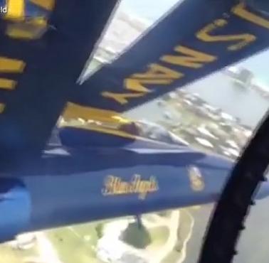 Blue Angels - samoloty US Navy podczas wykonywania niebezpiecznej akrobacji (wideo)