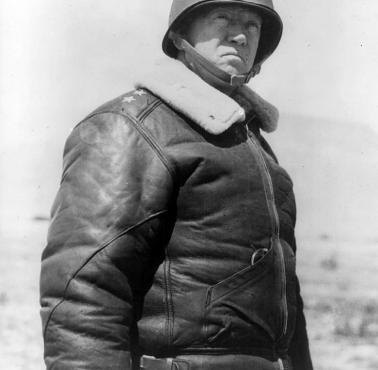 "Wolę mieć jedną dywizję niemiecką przed sobą niż jedną dywizję francuską za sobą." generał George Patton