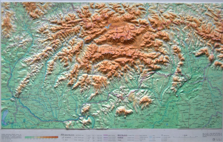 Hipsometrycza mapa Słowacji