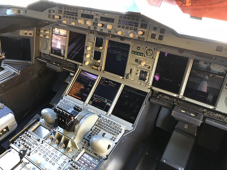 Kokpit samolotu Airbus A380