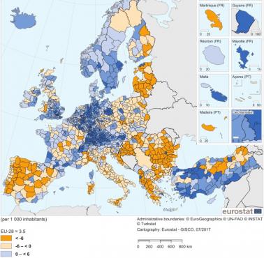 Wskaźnik całkowitej zmiany liczby ludności w Europie 2015