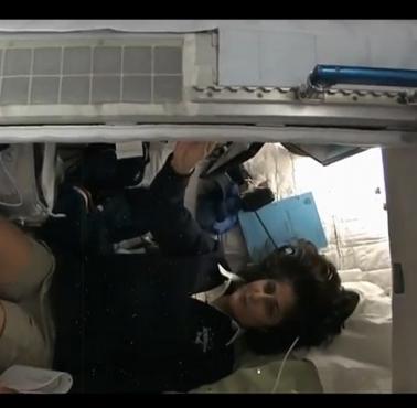 Jak się śpi na Międzynarodowej Stacji Kosmicznej wyjaśnia Sunita Williams (wideo HD)