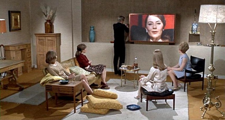 Jak wyobrażono sobie telewizor przyszłości w filmie Fahrenheit 451 z 1966 roku