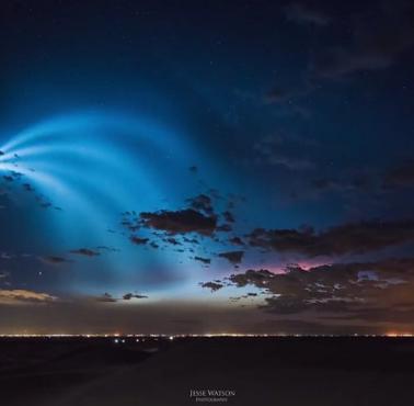 Kosmiczna podróż rakiety SpaceX Falcon 9 z dnia 7 października 2018 (timelapse , wideo HD)