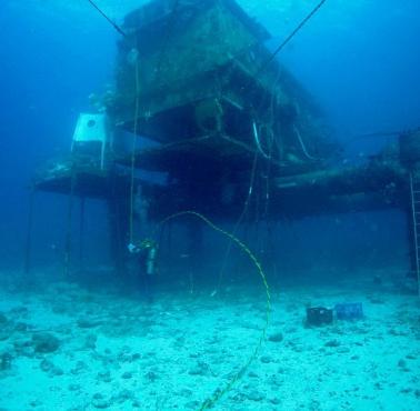 Podwodna baza naukowa amerykańskiego instytutu NOAA - Aquarius Reef Base w archipelagu Florida Keys