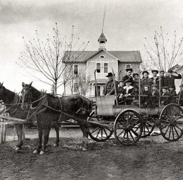 Autobus szkolny w West Linn, Oregon, 1904