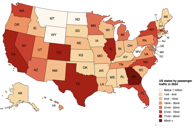 Mapa ruchu pasażerskiego w najbardziej ruchliwych portach lotniczych w poszczególnych stanach USA, 2024