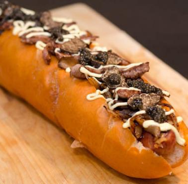 Najdroższy hot dog na świecie. Cena hot doga wynosi 169 dolarów